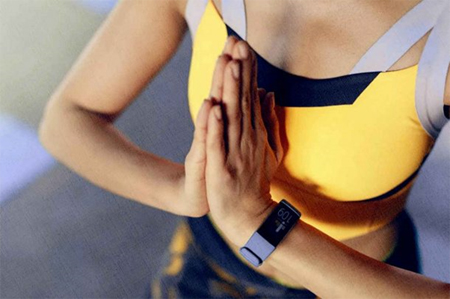 Фитнес-браслет