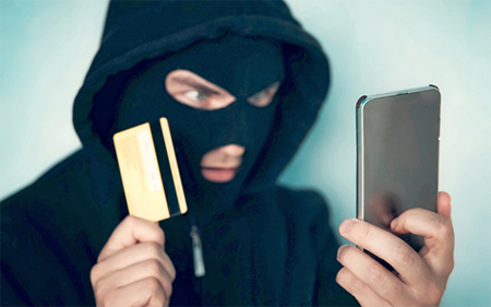 дзвонить шахрай