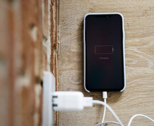 Зарядка iPhone всю ніч