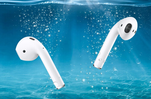 В AirPods потрапила вода
