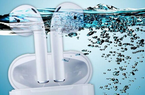 AirPods та волога