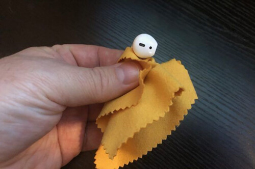 Сушіння бездротових навушників