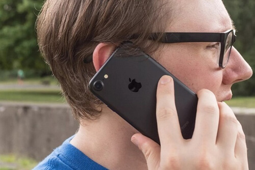 Проблема слышимости на iPhone