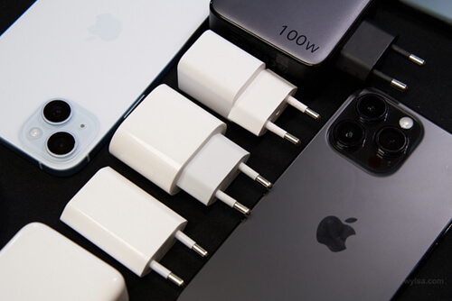 Зарядка для iPhone 15 Pro