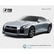 Podmyshku Nissan GT-R