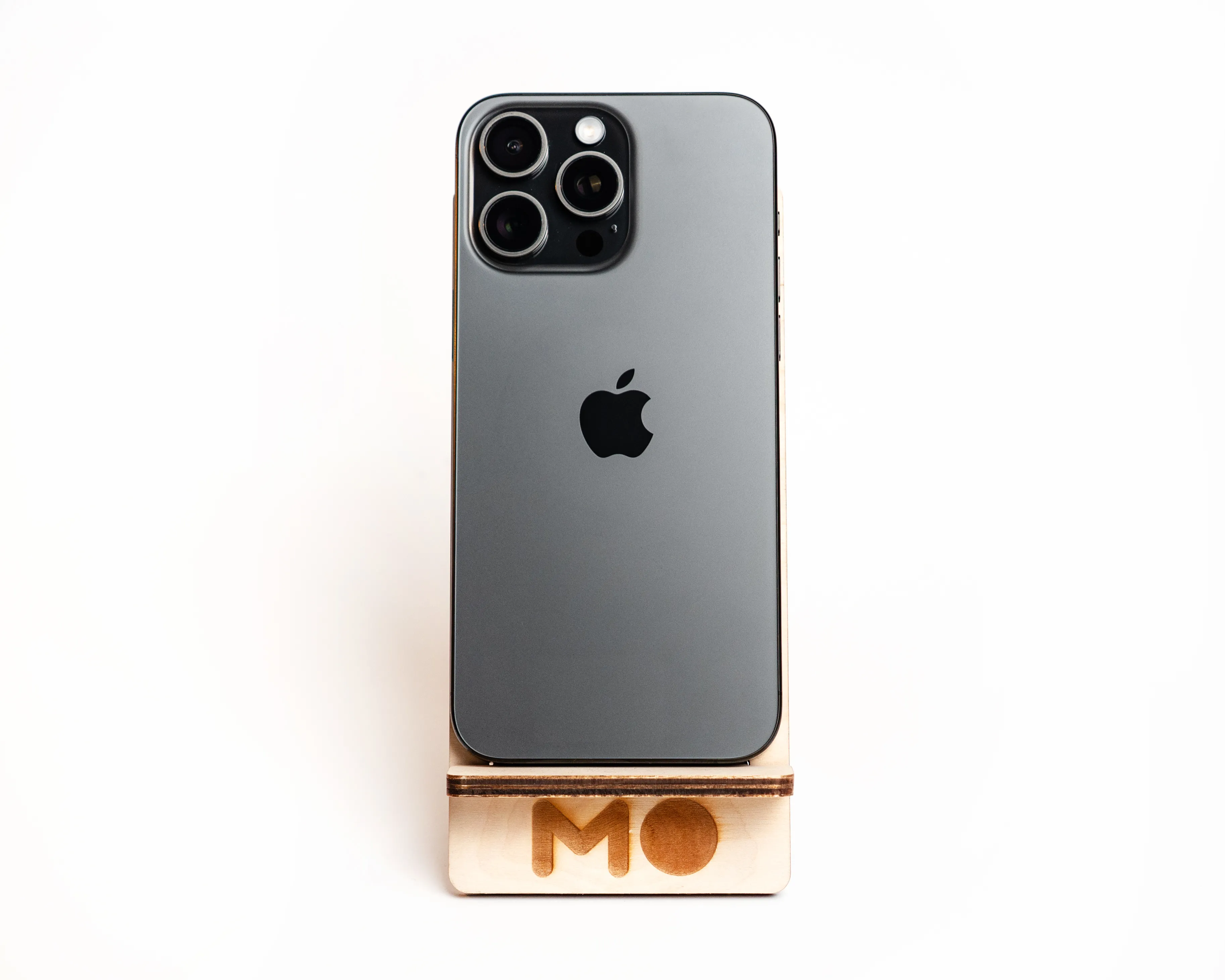 Смартфон Б/У Apple iPhone 15 Pro Max 256GB Black Titanium (Как новый)