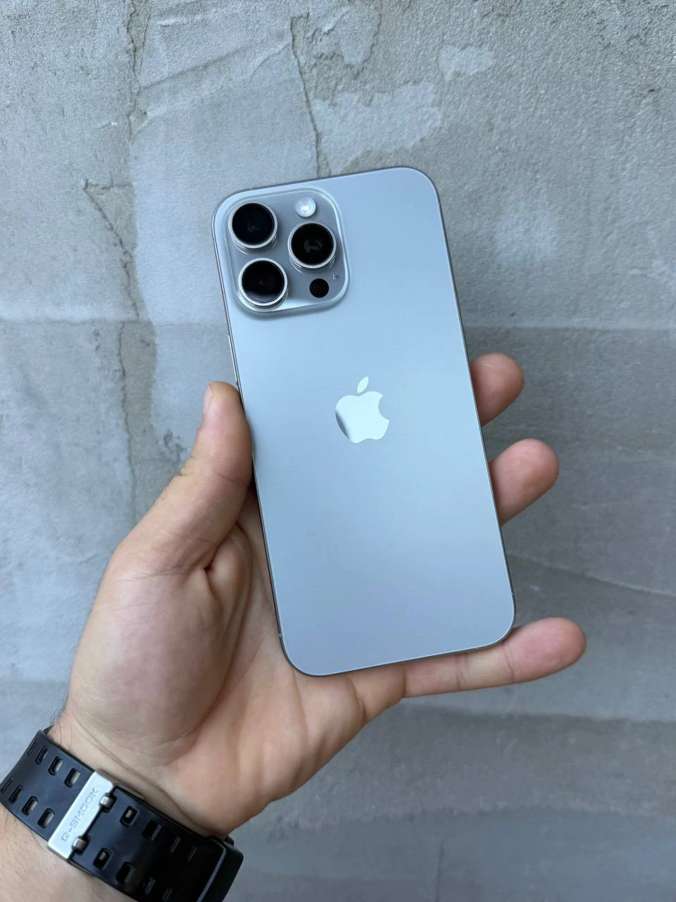 Б/В Apple iPhone 16 Pro Max 256GB Natural Titanium (Як новий)
