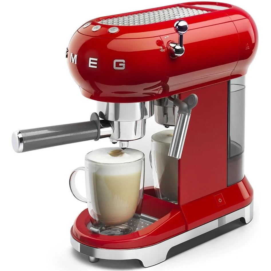 Кофеварка Рожковая кофеварка эспрессо SMEG ECF02RDEU
