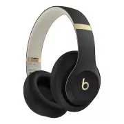Навушники з мікрофоном Beats Studio Pro Black/Gold (MC2N4)