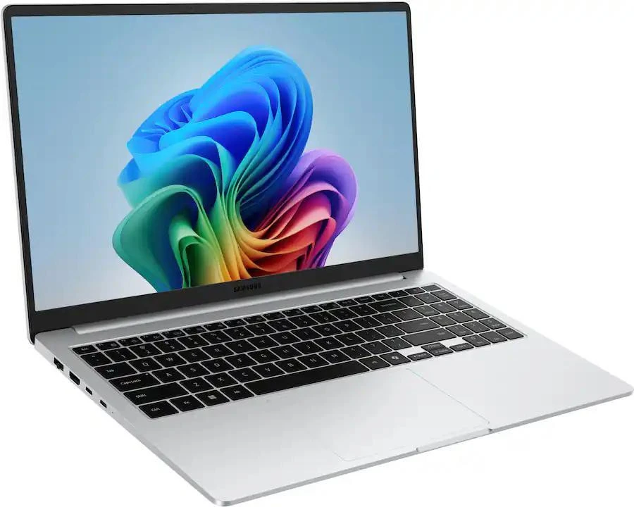 Ноутбук Samsung Galaxy Book5 Silver (NP750XHD-KB1US)