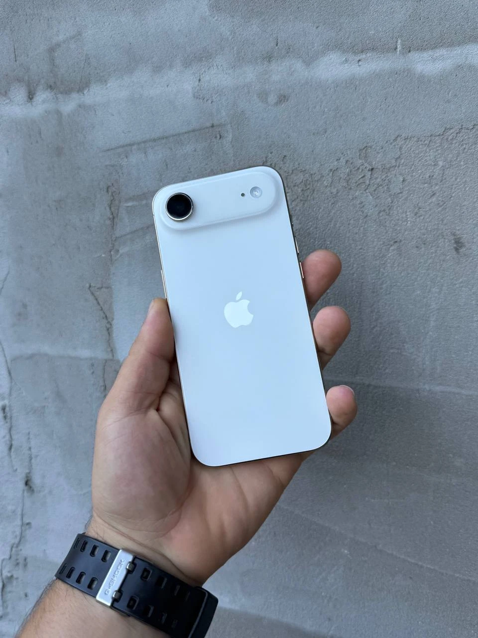 Б/В Apple iPhone Air 256GB Light Gold (Як новий) (MG344, MG1A4, MG2N4)