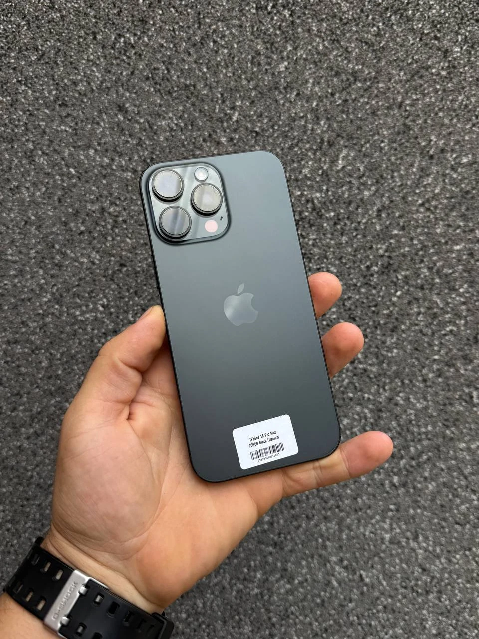 Б/У Apple iPhone 17 Pro Max 256GB eSIM Cosmic Orange (Как новый) (MFXH4)