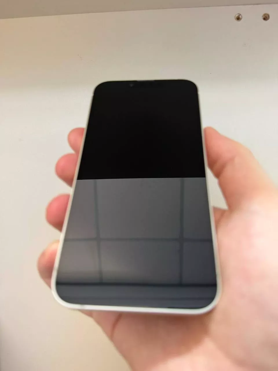Б/У Apple iPhone 14 256GB Starlight (Хорошее состояние) (MPW43)