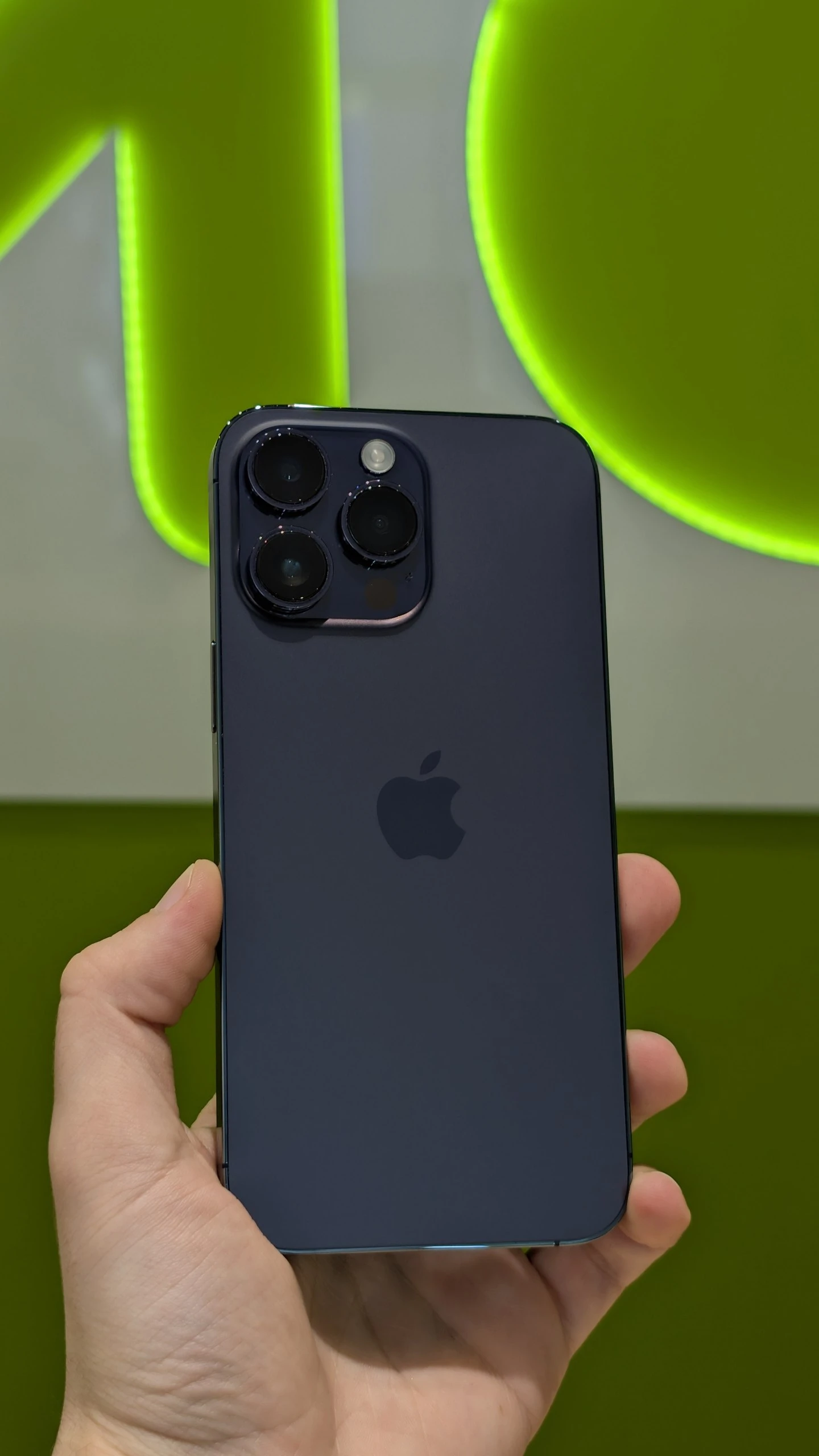 Б/У Apple iPhone 14 Pro Max 128GB Deep Purple (Как новый) (MQ9T3)