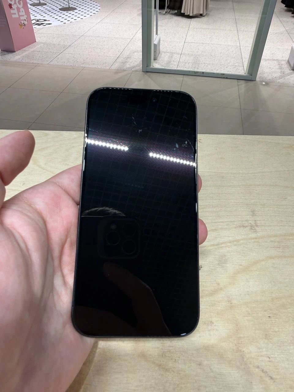 Б/В Apple iPhone 15 Pro 128GB Black Titanium (Хороший стан) (MTUV3)