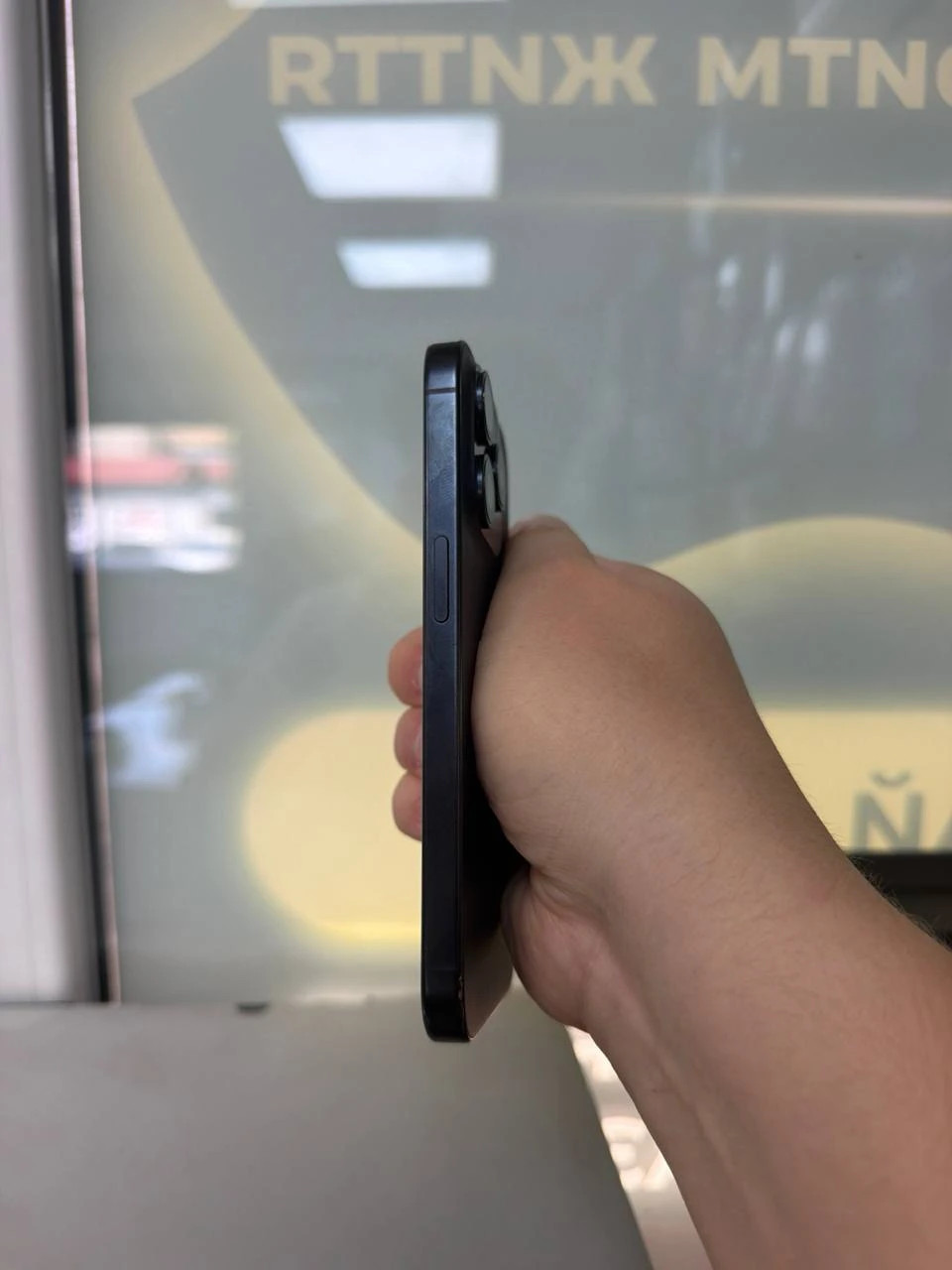 Б/У Apple iPhone 15 Pro 128GB Blue Titanium (Хорошее состояние) (MTV03)
