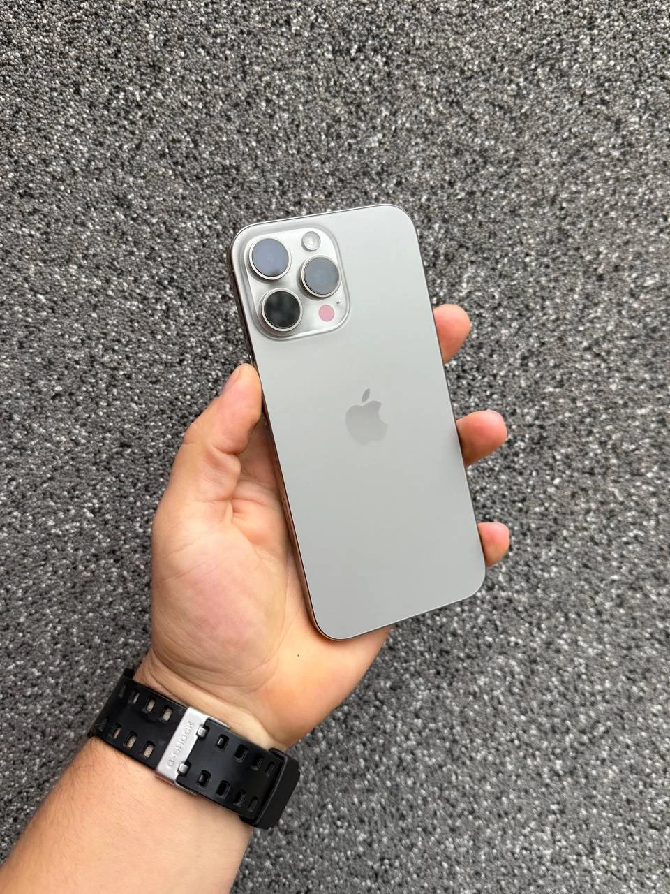 Б/В Apple iPhone 16 Pro Max 256GB Natural Titanium (Хороший стан)