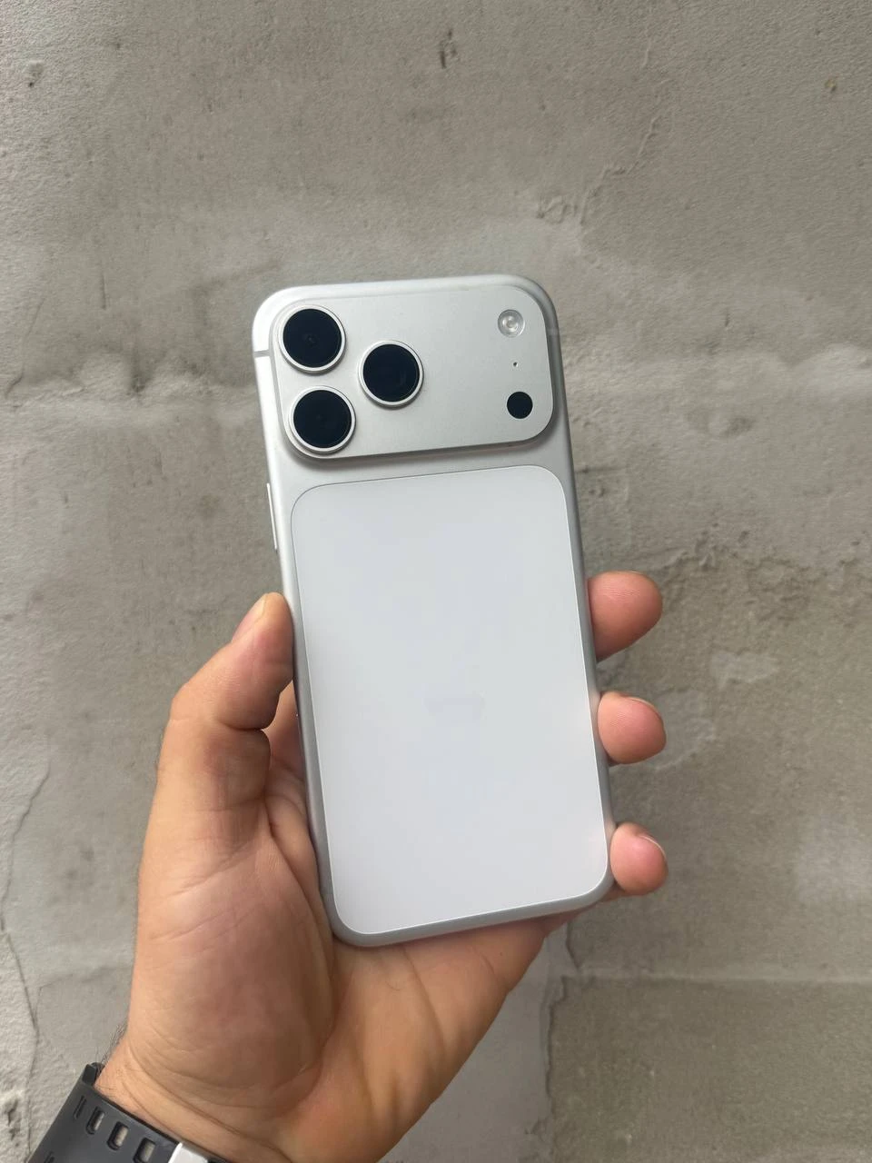 Б/В Apple iPhone 17 Pro Max 512GB Silver (Як новий) (MFYQ4)