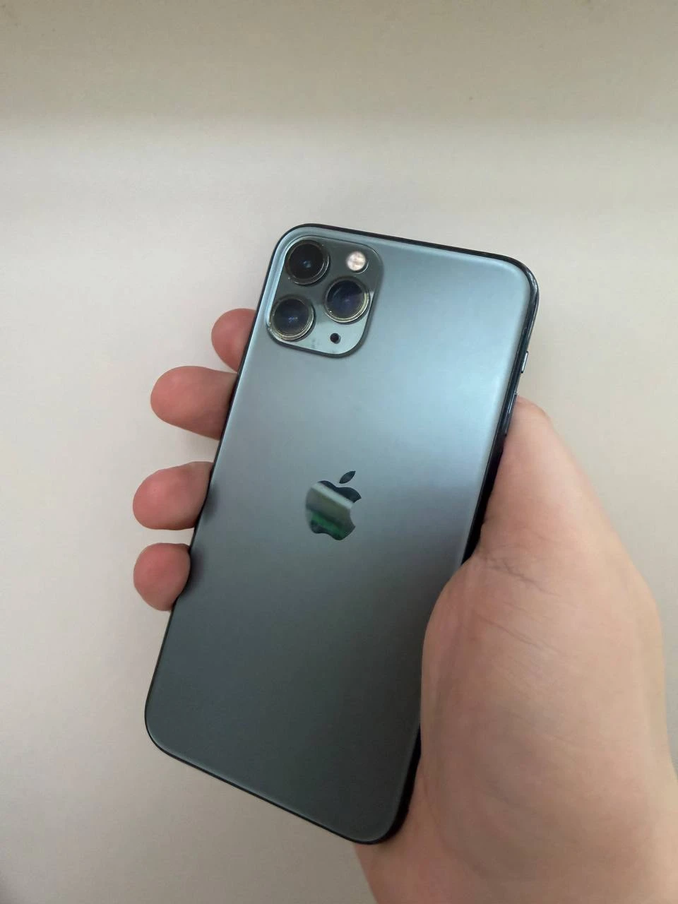 Б/У Apple iPhone 11 Pro 512GB Midnight Green (Хорошее состояние) (MWCV2)