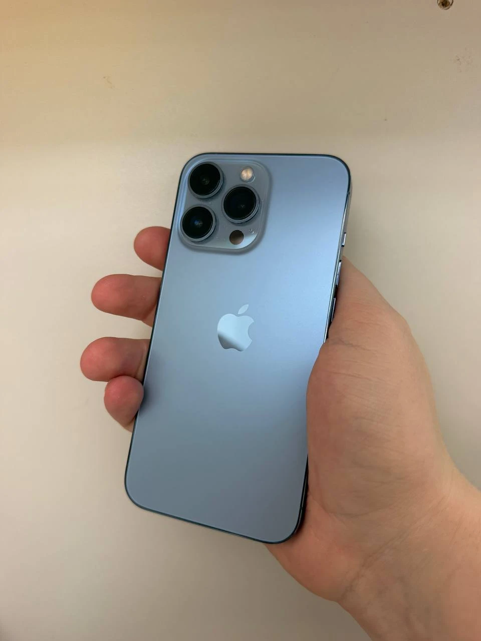 Б/В Apple iPhone 13 Pro 256GB Sierra Blue (Як новий) (MLVP3)