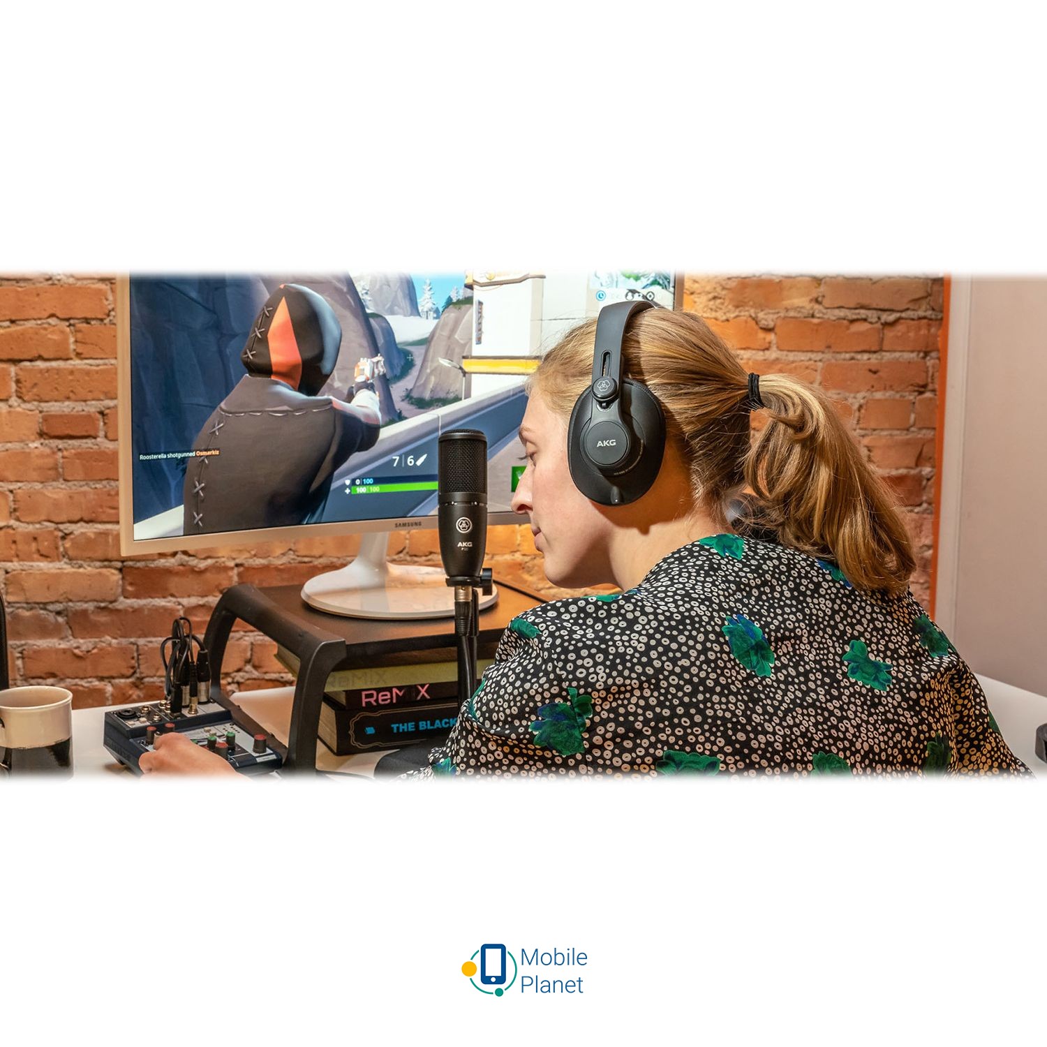 AKG K361-BT Модель: K361-BT; Підключення: