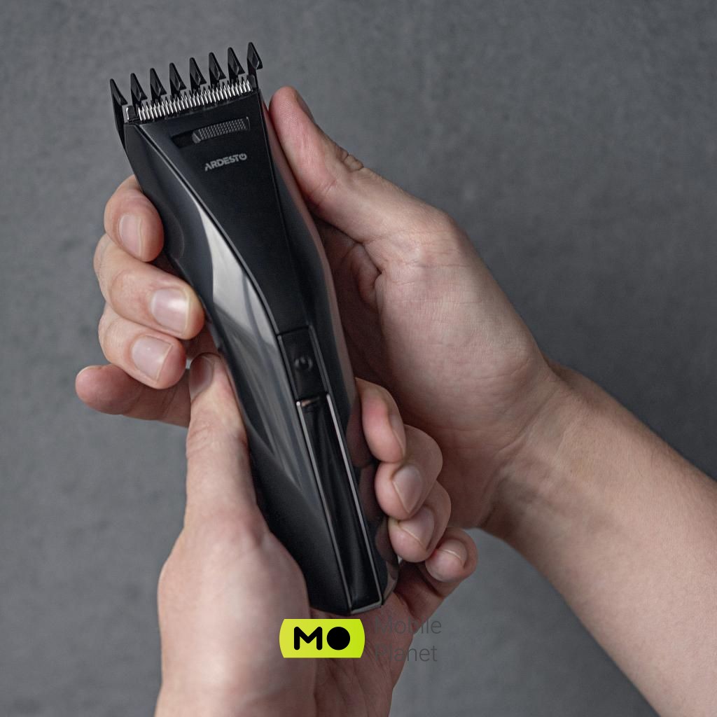 Ardesto HC-Y20-B Харчування: акумулятор, від