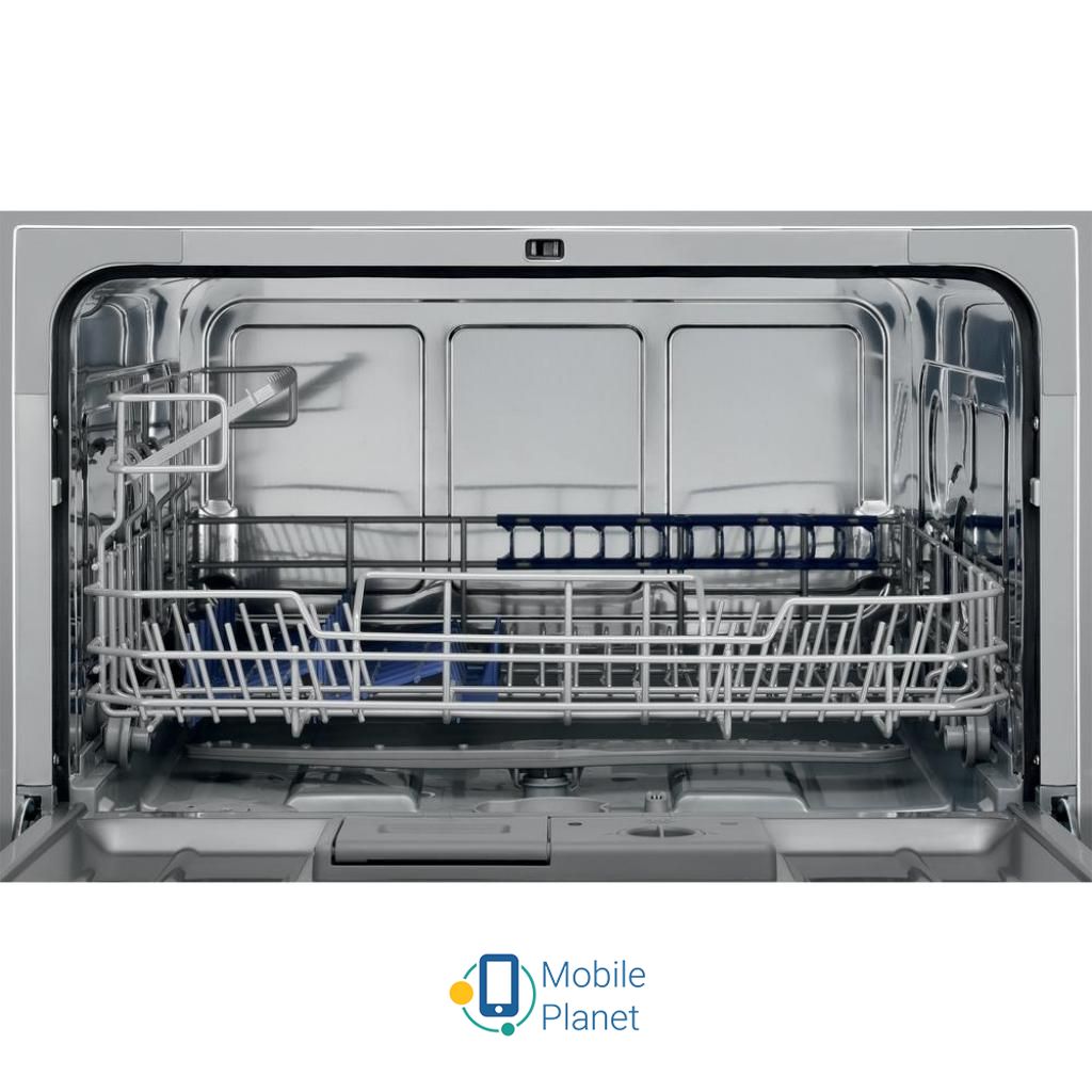 ELECTROLUX ESF 2400O K Тип: окремостояча; Завантаження:
