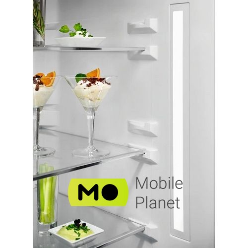 Electrolux RNT 7 ME 34 K 1 Тип: Комбінований; Двері: