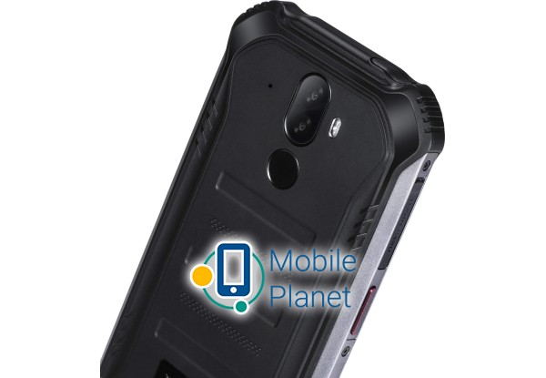 Doogee S40 3/32GB Black Дисплей: 5.0 / IPS LCD (960х480 точек)