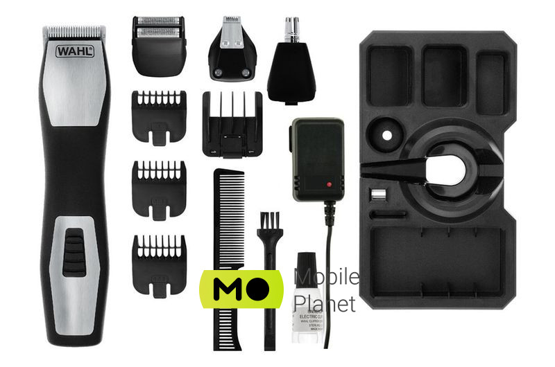 Moser Wahl ChromePro DeLuxe 09855-1216 (UA) Комплектація гребінець; масло; щіточка для чищення; адаптер; насадки; триммер для вусів та бороди; триммер для носа/вух; насадка для волосся