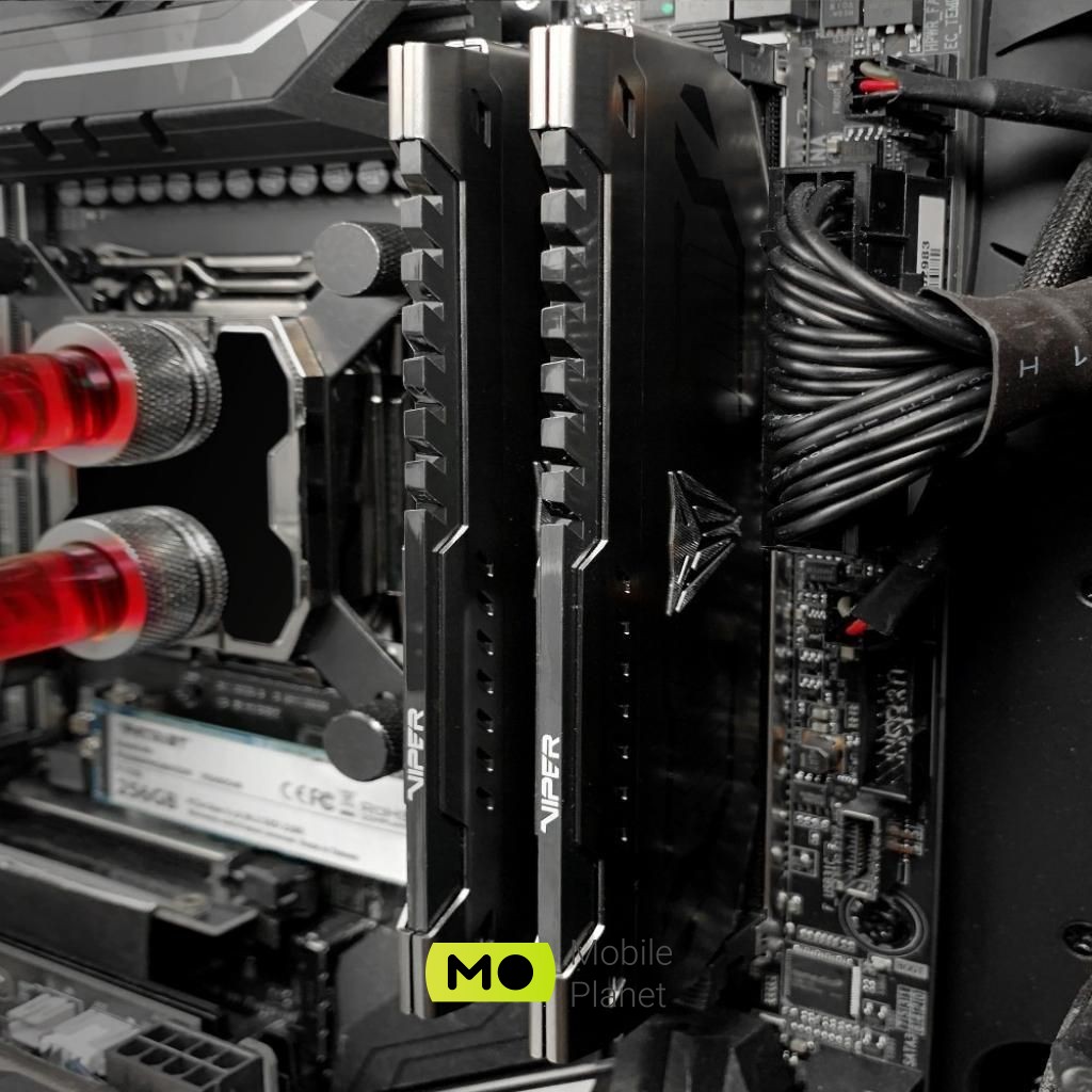 DDR4 16GB (2x8GB) 3600 MHz Viper Steel Patriot (PVS416G360C7K) Стандарты памяти PC4-28800