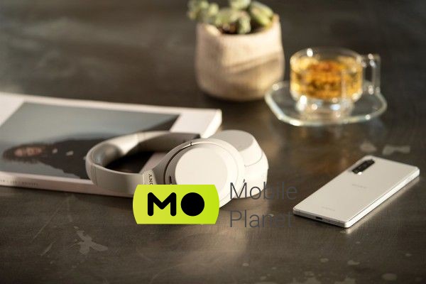 Sony WH-1000XM4 Silver (WH1000XM4S.CE7) Тип підключення: бездротові; Тип