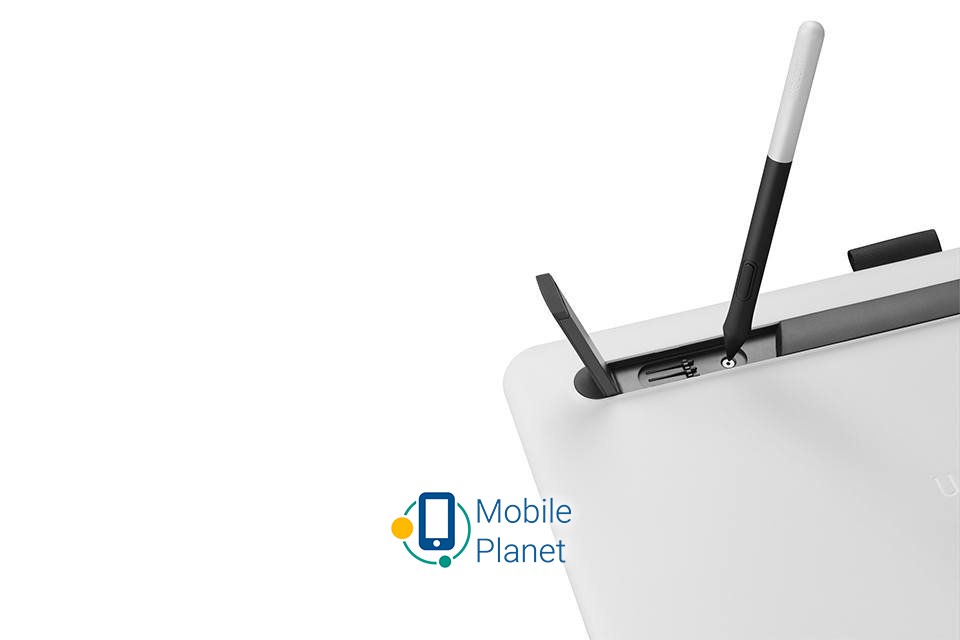 Wacom One 13 (DTC133W0B) Подключение: проводное;