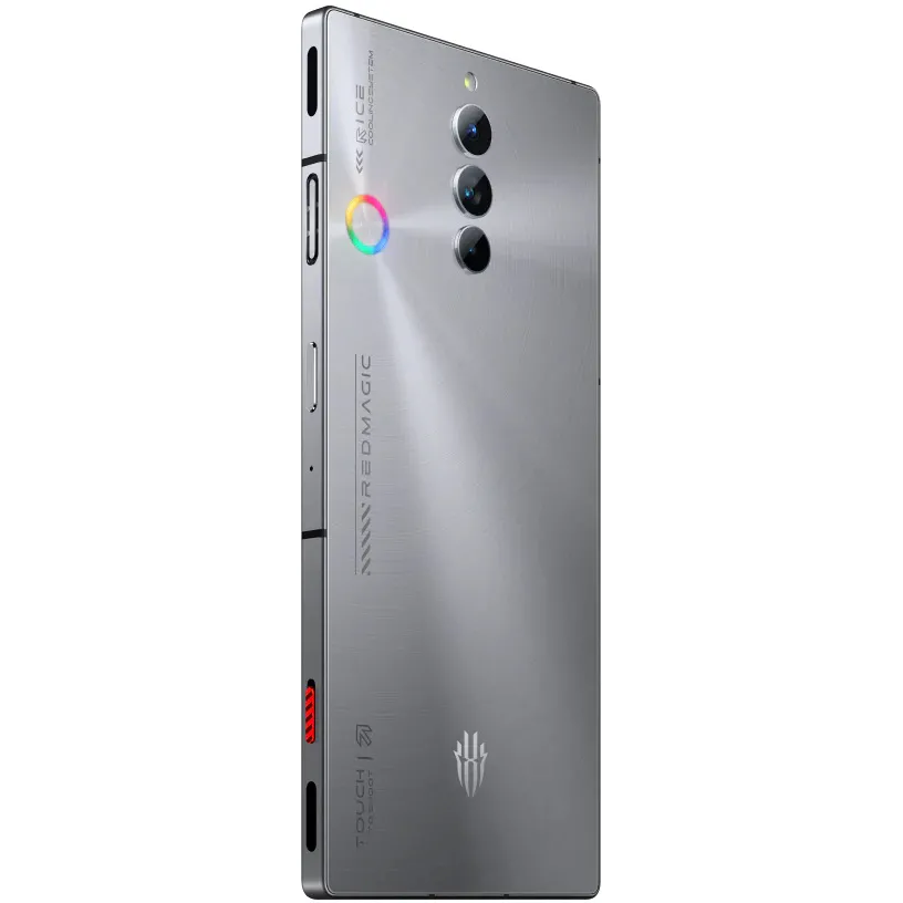 ZTE Nubia Redmagic 8S Pro 16/512GB Platinum Europe Дисплей: 6.8 / Amoled (2480x1116 точек)