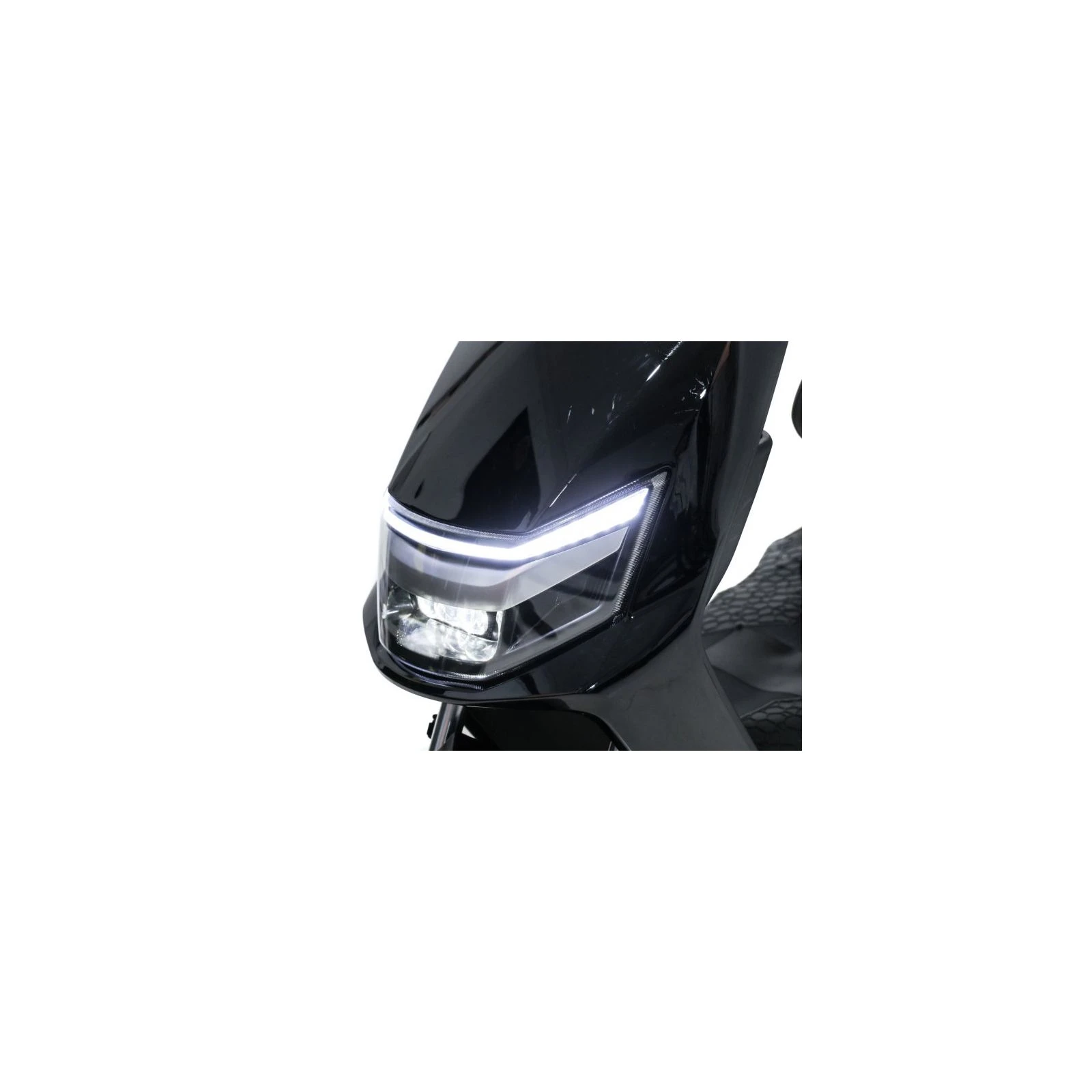 Електроскутер Maxxter NOVA (Black) 1000 Вт, чорний (1605947) (UA) Пробіг від одного заряду 80 км