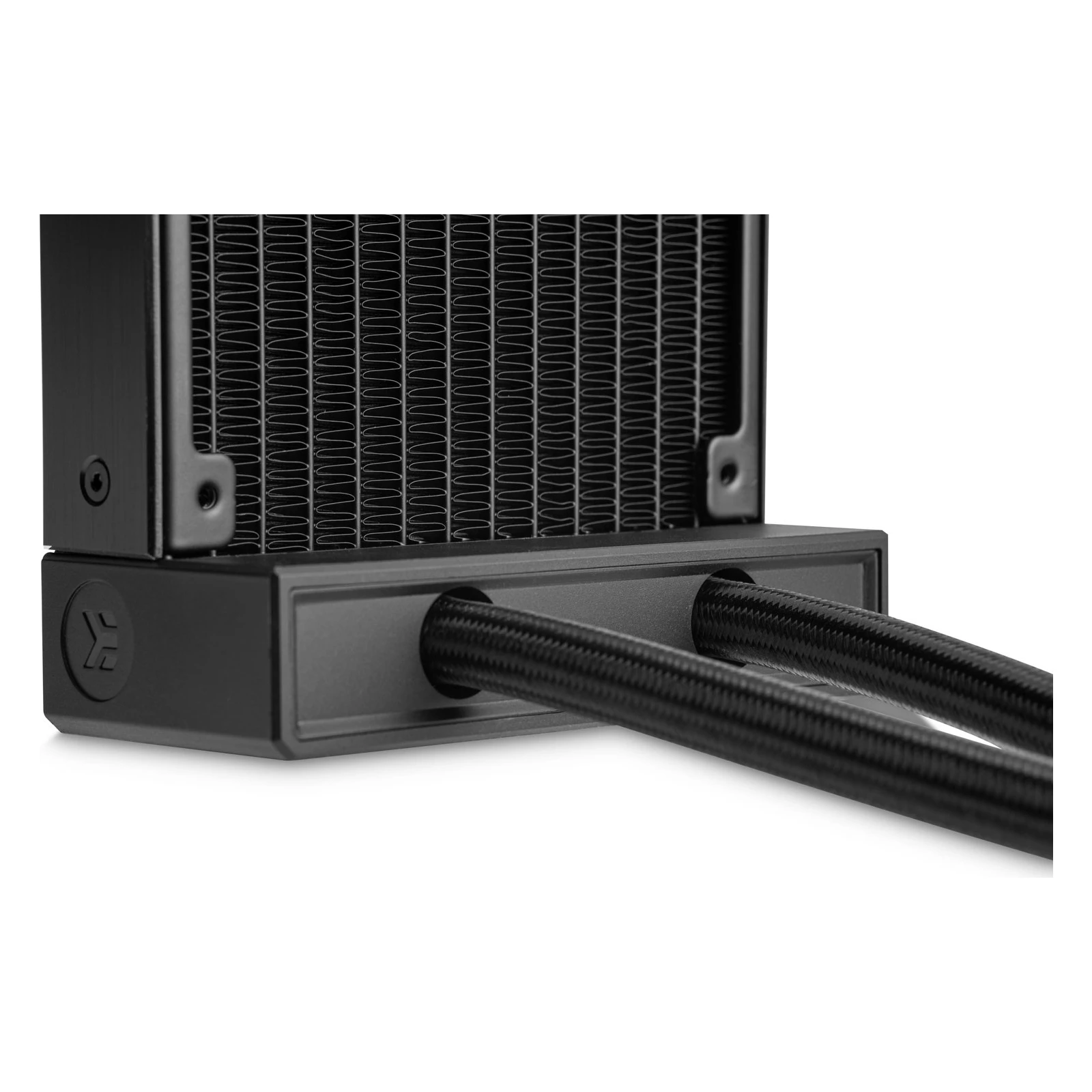 Система водяного охолодження Ekwb EK-Nucleus AIO CR360 Lux D-RGB - Black (3831109851685) (UA) Матеріал радіатора алюміній