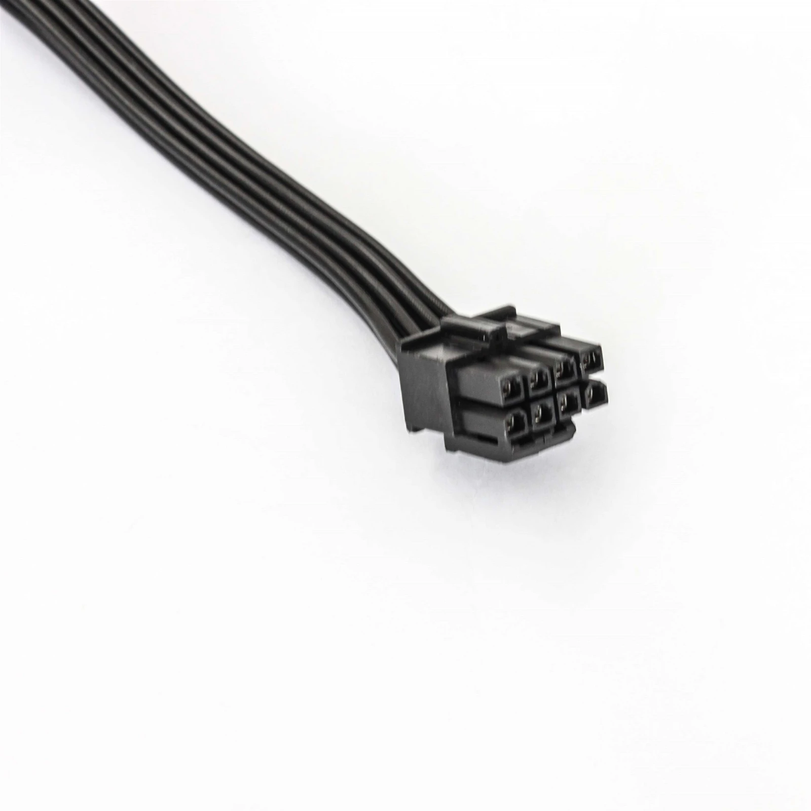 Gamemax GM-600 80+ APFC Black (UA) Модульное подключение кабелей нет