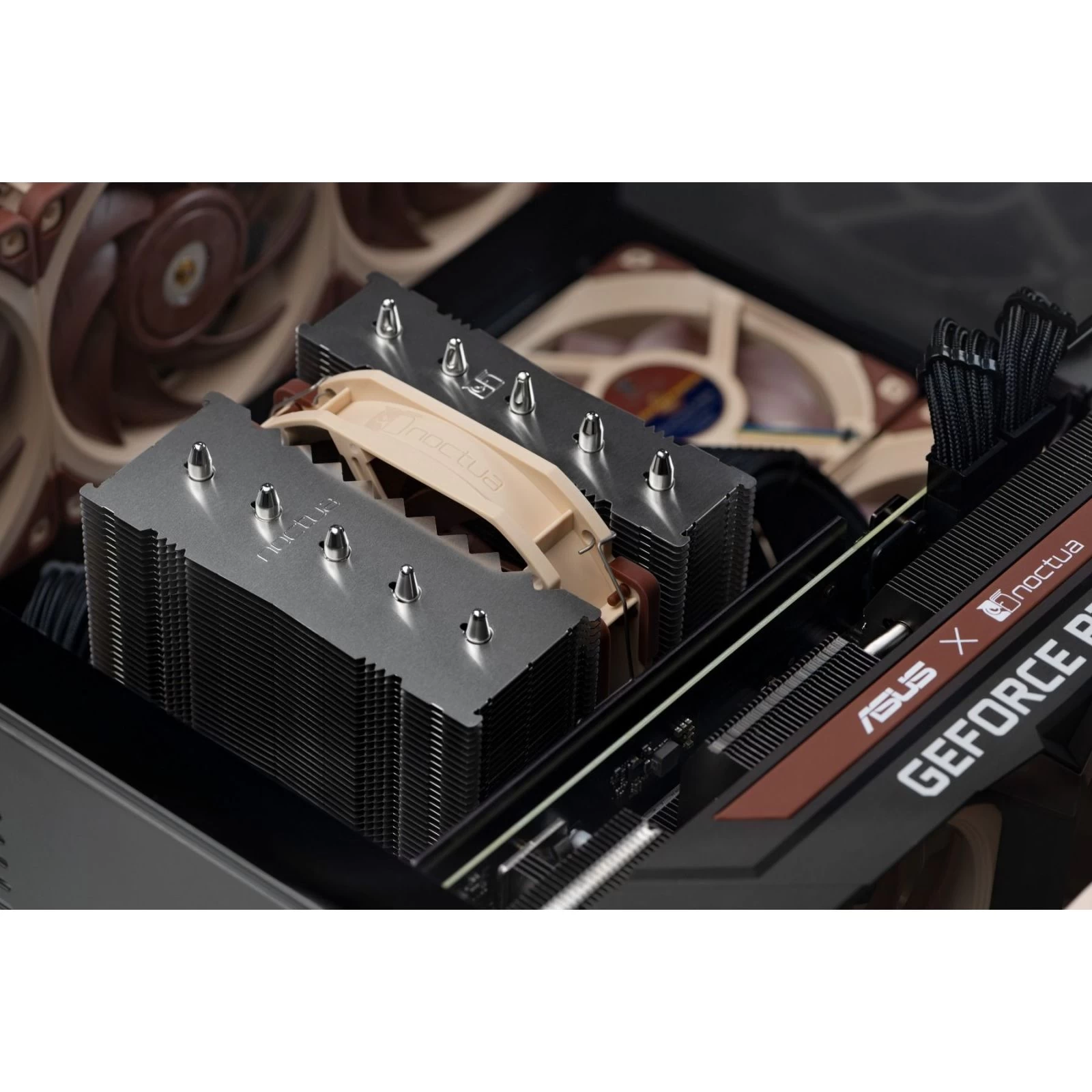 Кулер для процесора Noctua NH-D12L (UA) Сокет AM5, 1700, 1200, 2066, AM4, 1151, 1150, 1155, 1156, 2011 )