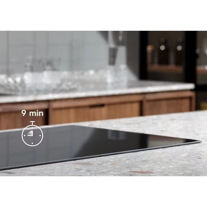 Electrolux CIR60430 Колір чорний