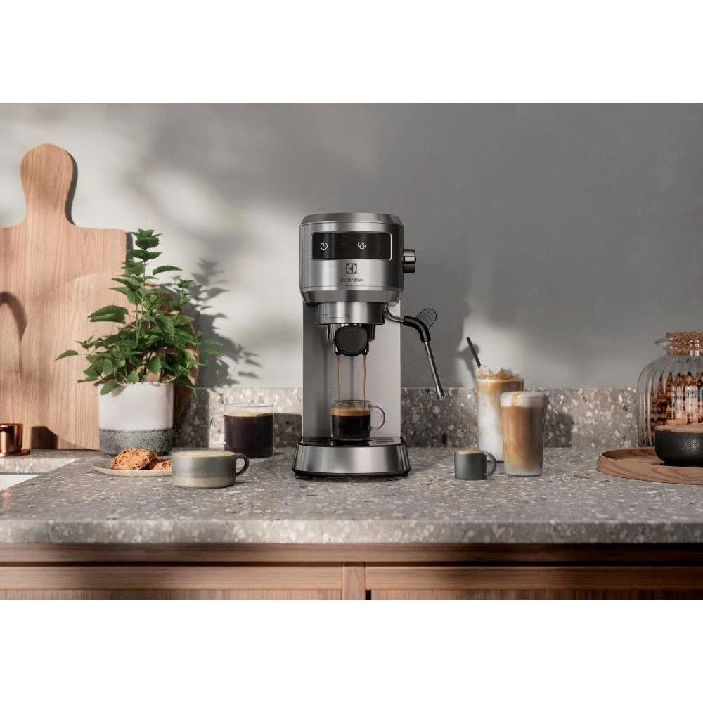 Electrolux E6EC1-6ST Спосіб установки настільна