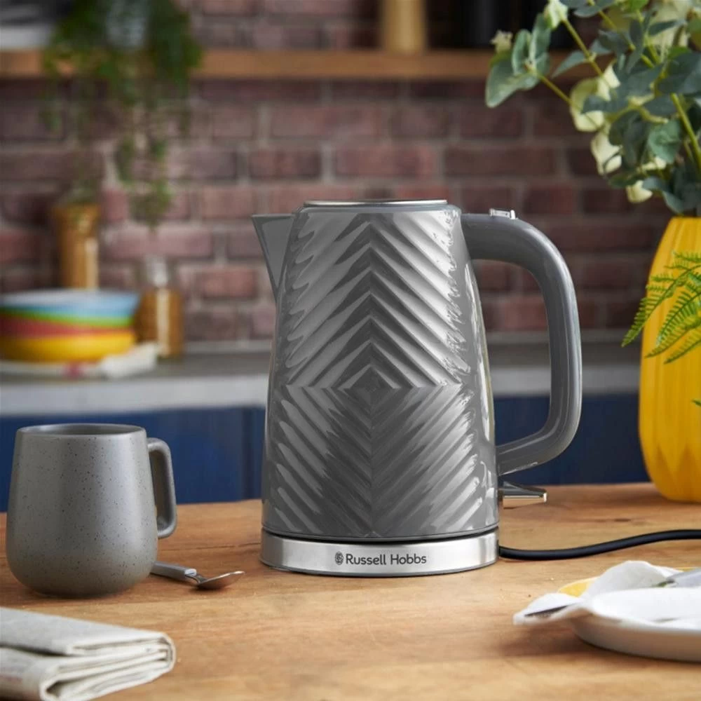 Russell Hobbs 26382-70 (UA) Бренд: Russell Hobbs; Мощность, Вт: 2400;