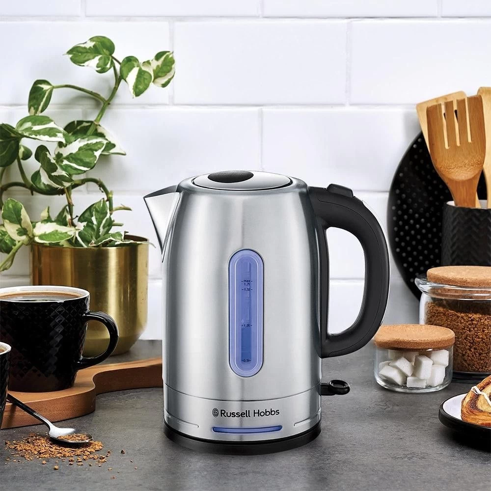 Russell Hobbs Quiet Boil 26300-70 (UA) Бренд: Russell Hobbs; Мощность, Вт: 2400;