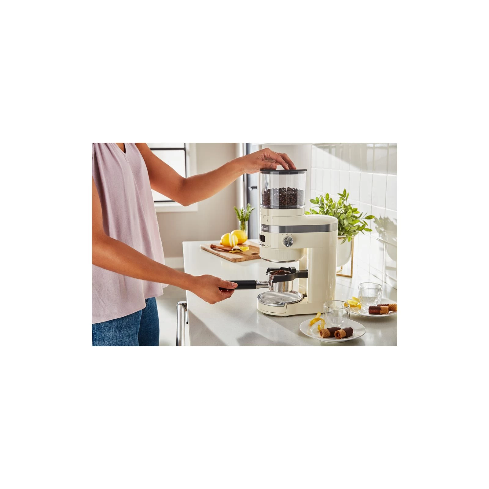 KitchenAid 5KCG8433EAC (UA) Тип: жернові; Місткість: 340 г; Тип