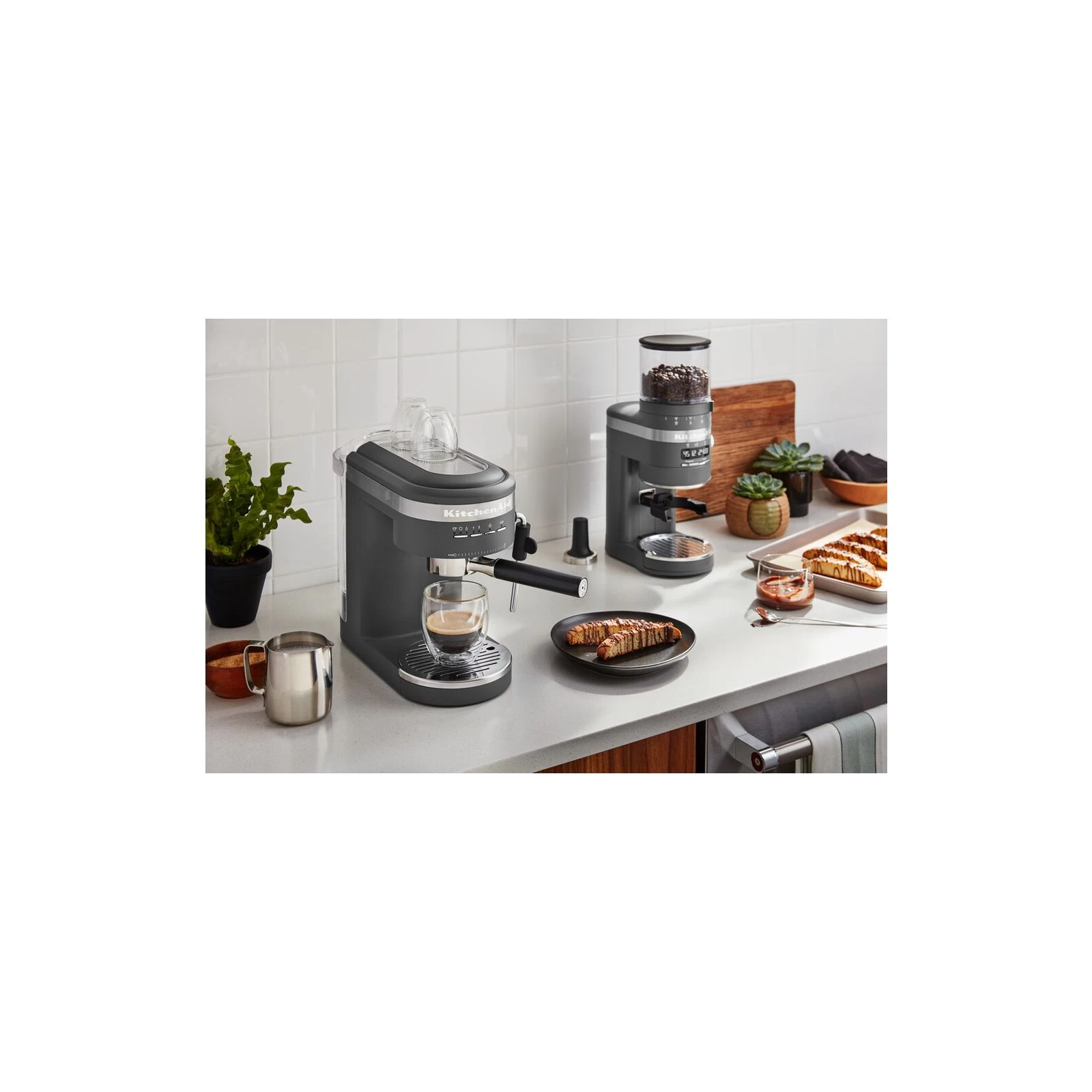 KitchenAid 5KCG8433EDG (UA) Тип: жернові; Місткість: 340 г; Тип