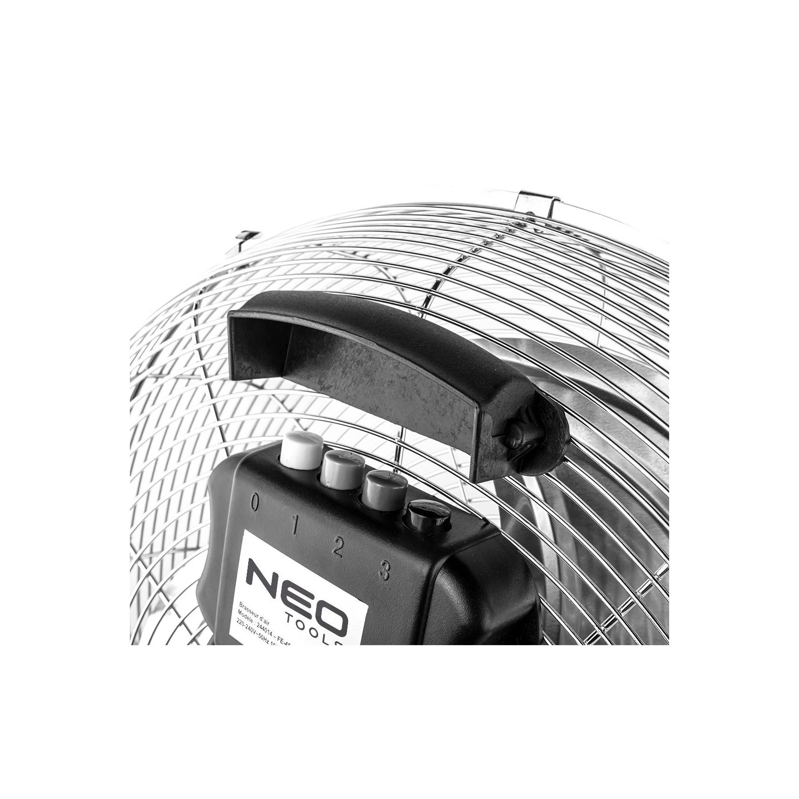 Neo Tools 90-010 (UA) Додаткові характеристики ручка для перенесення, міцний двигун 100% мідь, регулювання нахилу