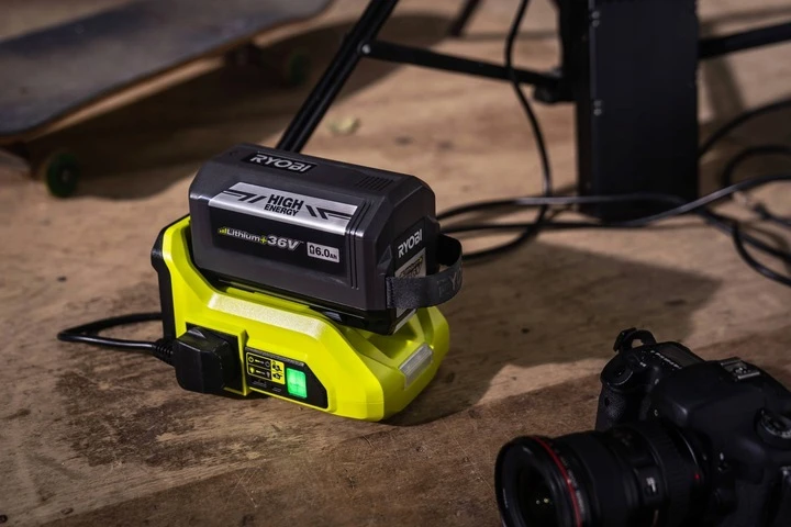 Ryobi RY36BI300A-0 (5133004893) (UA) Макс. потужність навантаження 500 Вт (300 Вт -неперервна потужність)