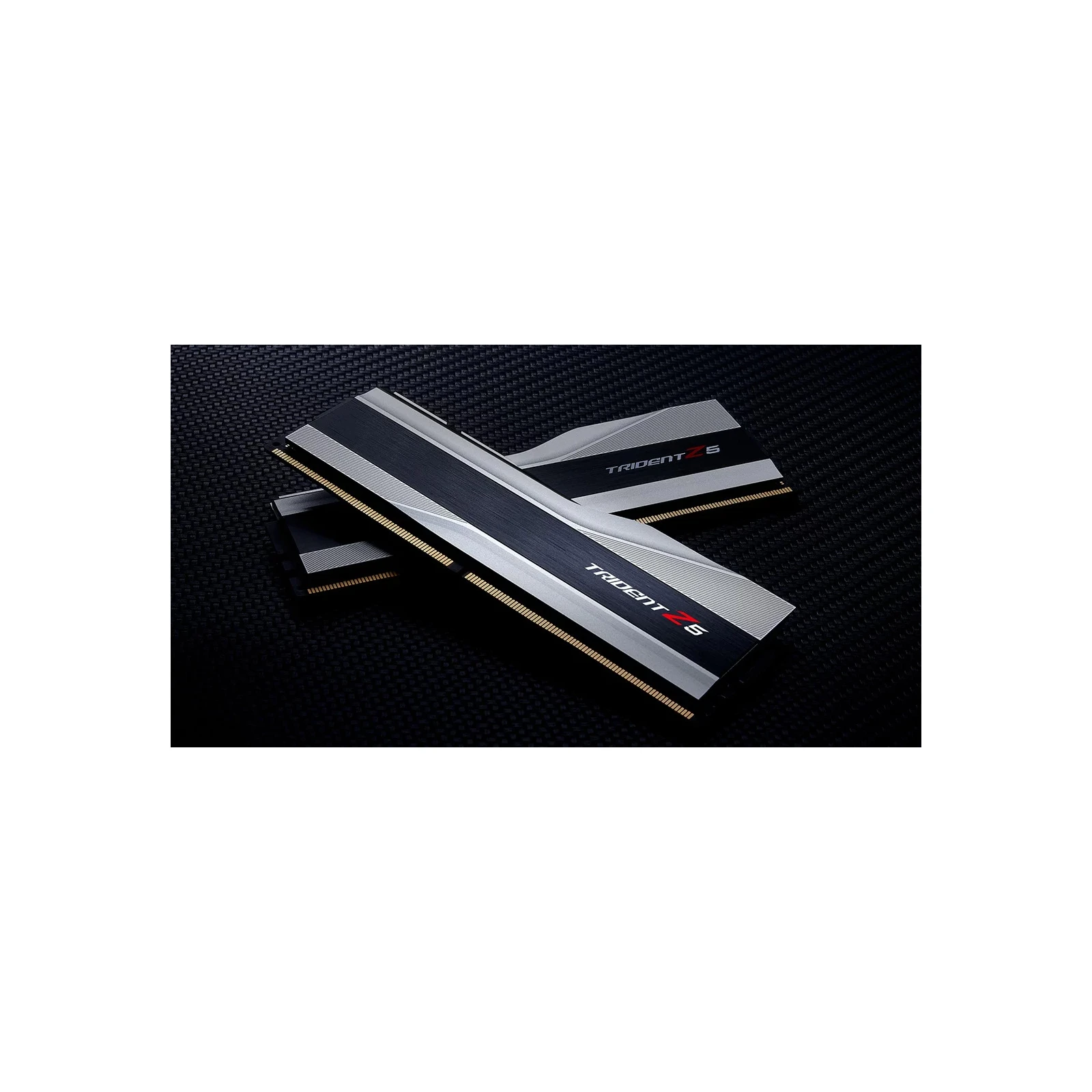 DDR5 64GB (2x32GB) 6000 MHz Trident Z5 Silver G.Skill (F5-6000J3238G32GX2-TZ5S) (UA) Объем памяти 64 ГБ
