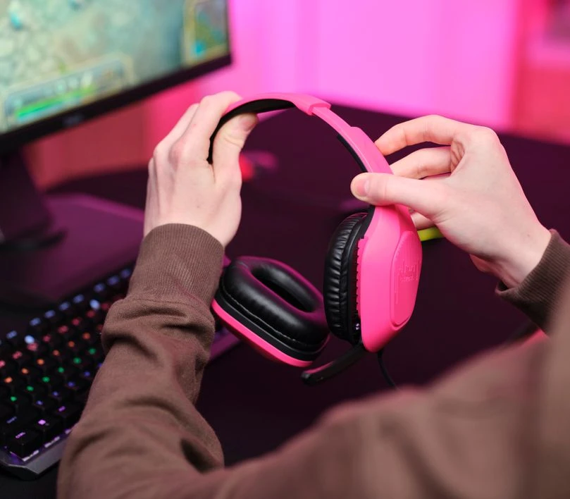 Trust GXT 415 ZIROX, 3.5мм, розовый (24992) (UA) Длина кабеля/радиус действия 2 м