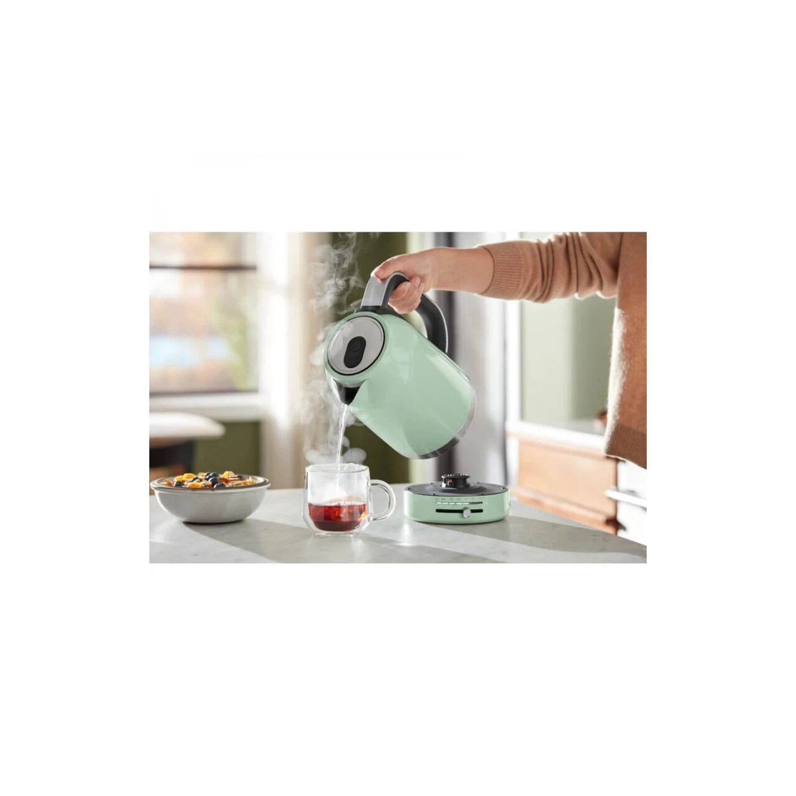 KitchenAid 5KEK1701EPT (UA) Тип: звичайний; Об'єм: 1.7 л;