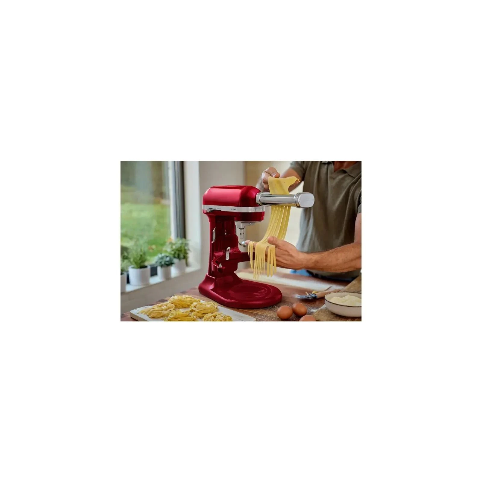 KitchenAid 5KSM70SHXEER (UA) Тип: кухонная машина; Мощность: